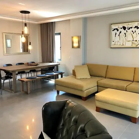 Hmc Villa *